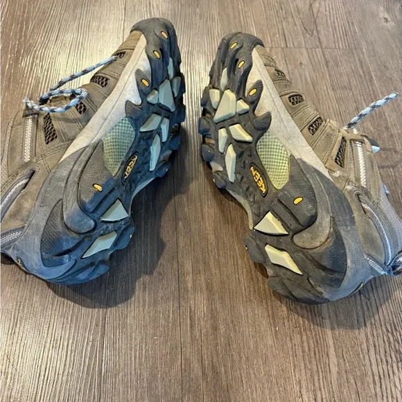 Keen Voyager Hiking Shoes Women’s Size 8 - Picture 3 of 3